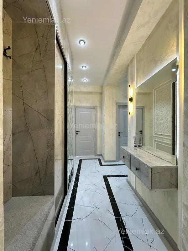 Satılır 2 otaqlı yeni tikili 80 m²