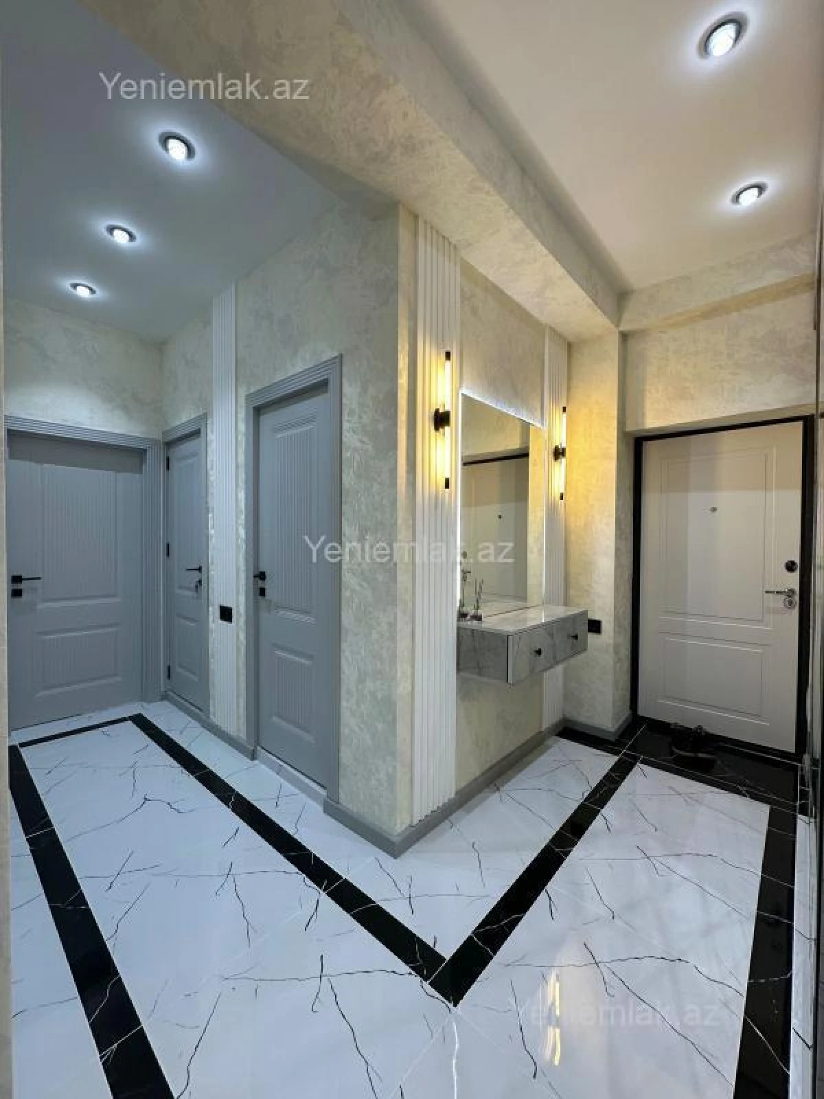 Satılır 2 otaqlı yeni tikili 80 m²