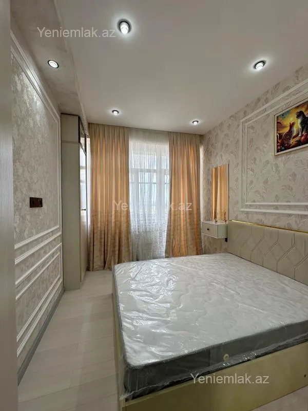 Satılır 2 otaqlı yeni tikili 80 m²