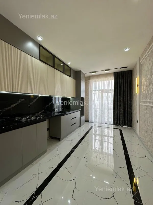 Satılır 2 otaqlı yeni tikili 80 m²