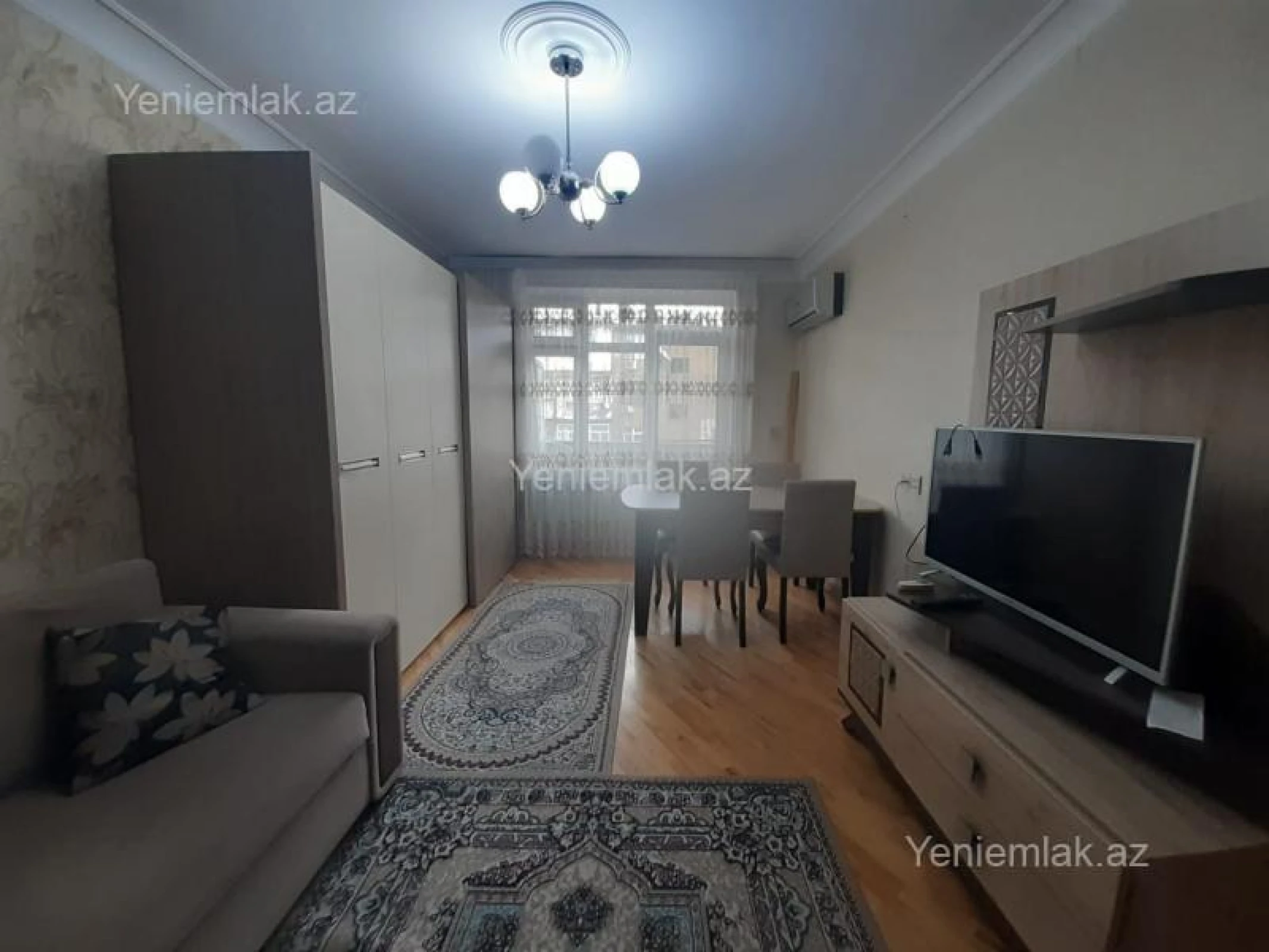 Satılır 1 otaqlı köhnə tikili 35 m²
