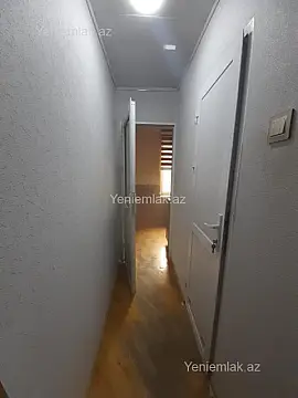 Satılır 1 otaqlı köhnə tikili 35 m²