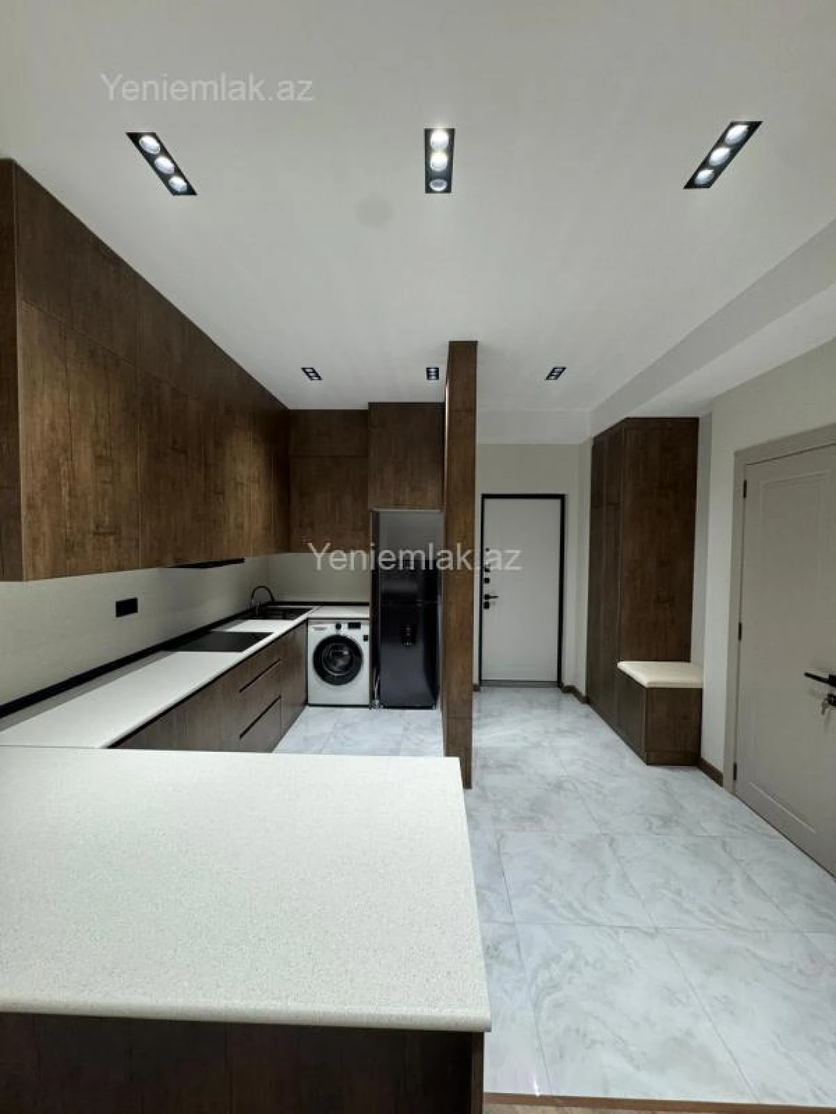 Satılır 2 otaqlı yeni tikili 77 m²