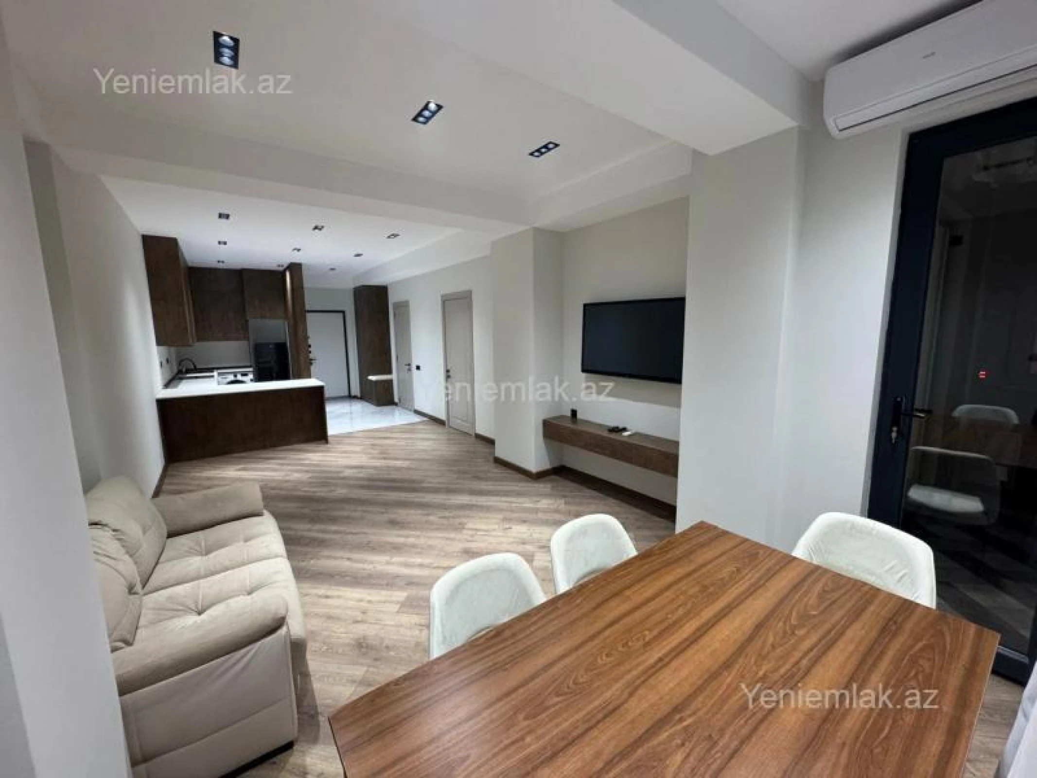 Satılır 2 otaqlı yeni tikili 77 m²