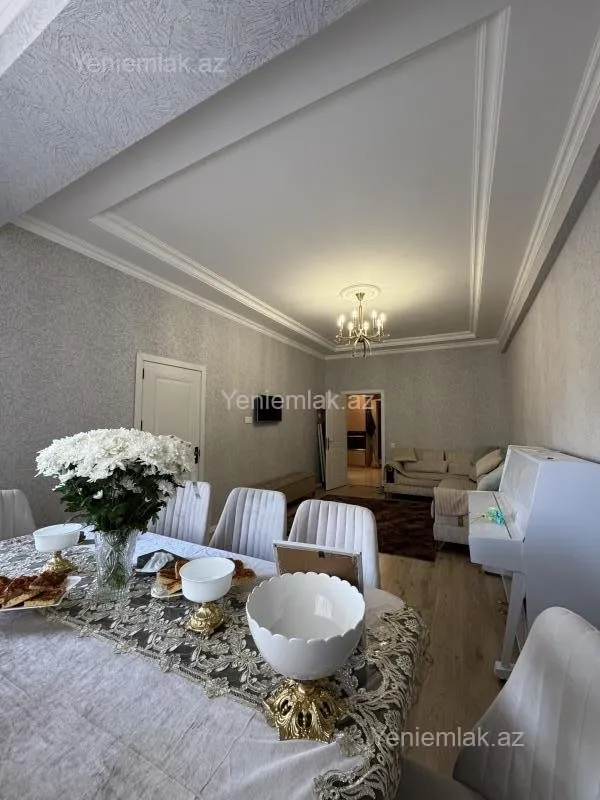Satılır 3 otaqlı yeni tikili 68 m²
