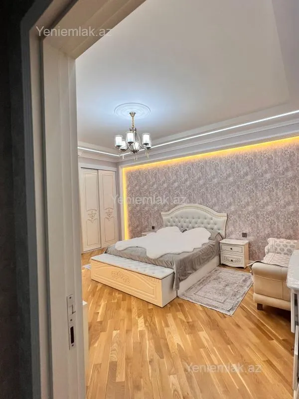 Satılır 2 otaqlı yeni tikili 95 m²