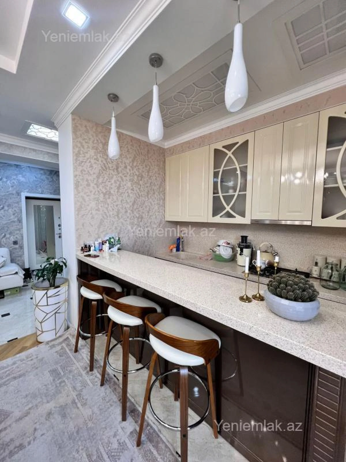 Satılır 2 otaqlı yeni tikili 95 m²