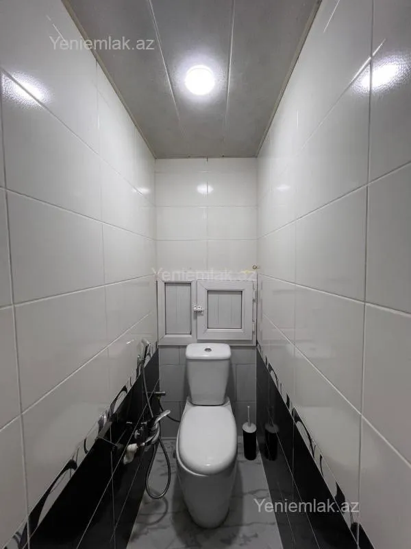 Satılır 2 otaqlı köhnə tikili 65 m²