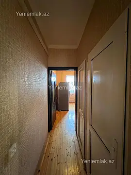Satılır 2 otaqlı köhnə tikili 65 m²