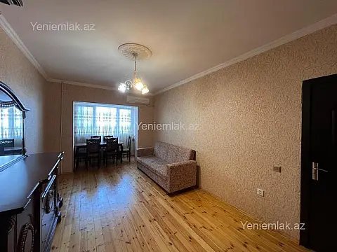Satılır 2 otaqlı köhnə tikili 65 m²