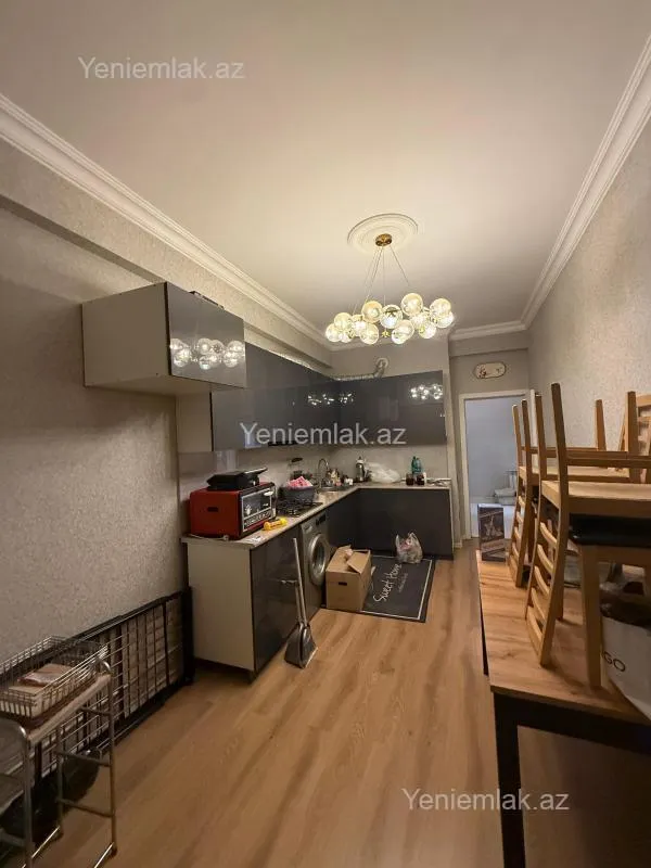 Satılır 2 otaqlı yeni tikili 72 m²