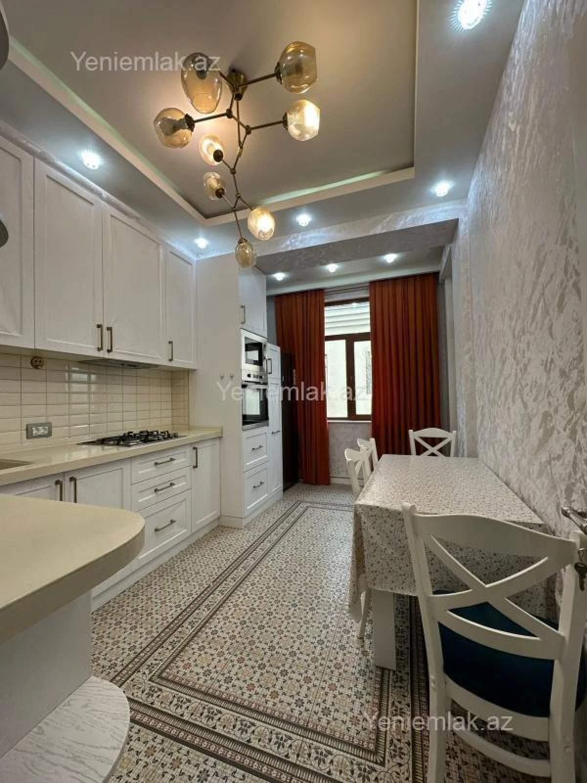 Satılır 3 otaqlı yeni tikili 103 m²