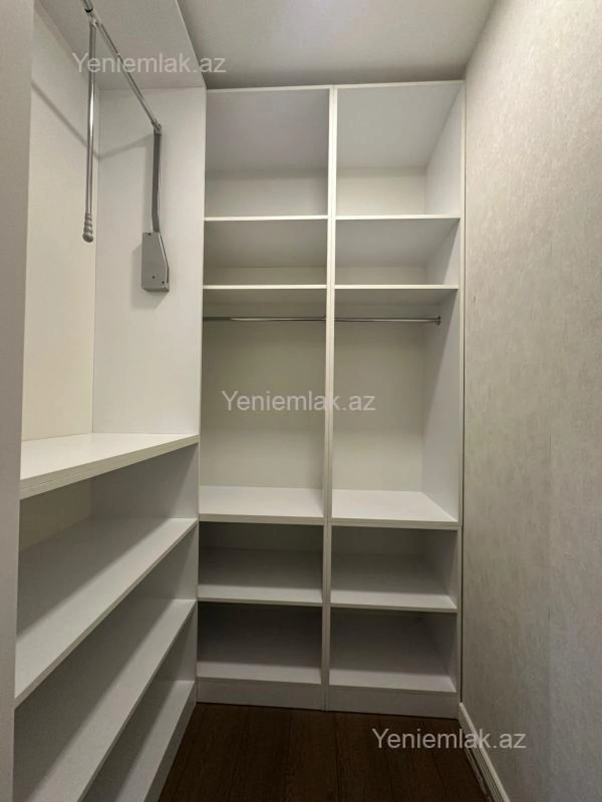 Satılır 3 otaqlı yeni tikili 103 m²