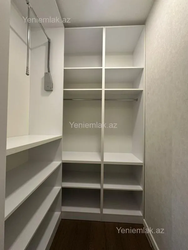 Satılır 3 otaqlı yeni tikili 103 m²