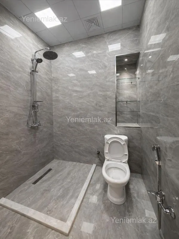 Satılır 3 otaqlı yeni tikili 95 m²