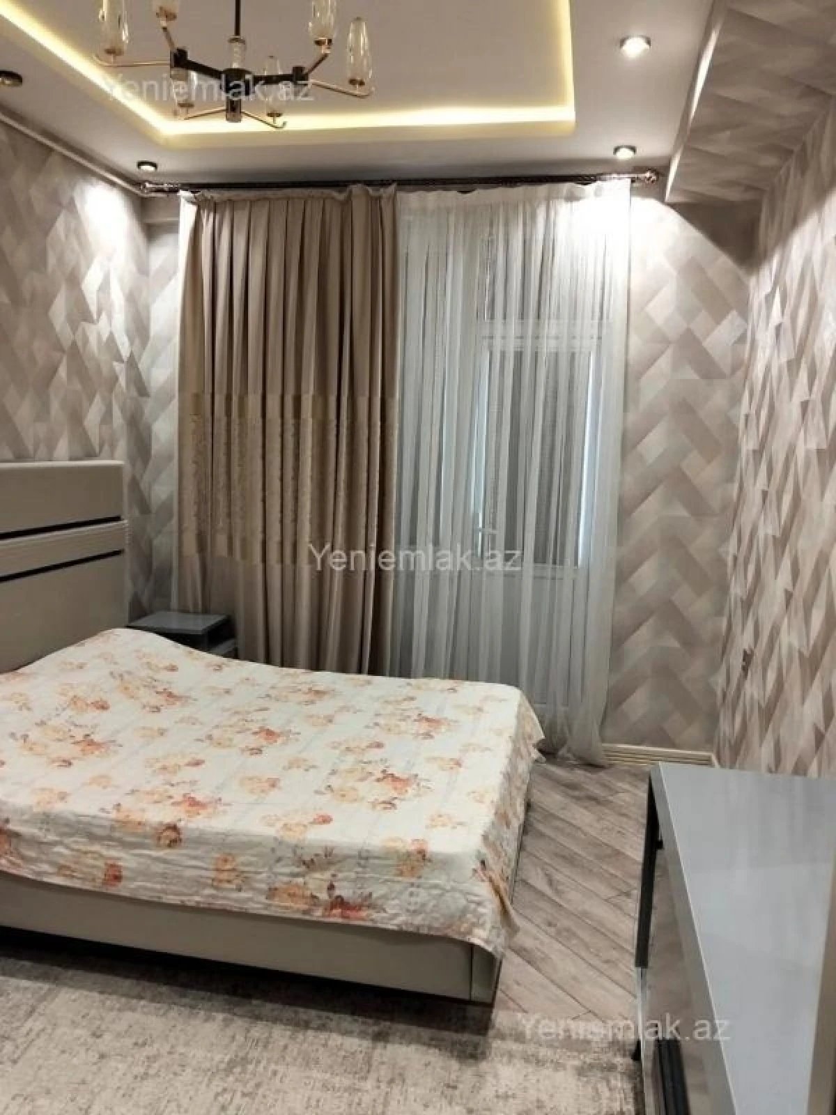 Satılır 3 otaqlı yeni tikili 95 m²