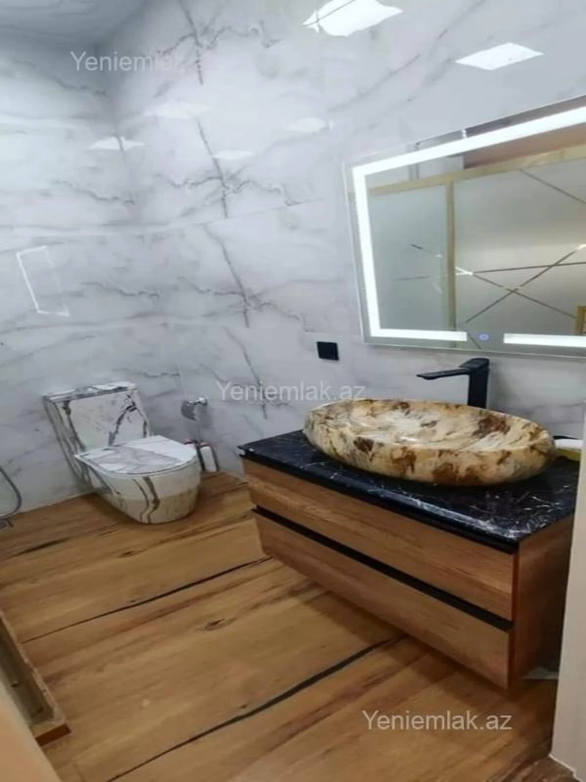 Satılır 3 otaqlı yeni tikili 95 m²