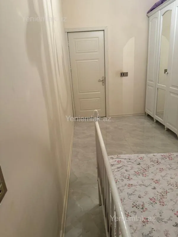 Satılır 3 otaqlı yeni tikili 115 m²