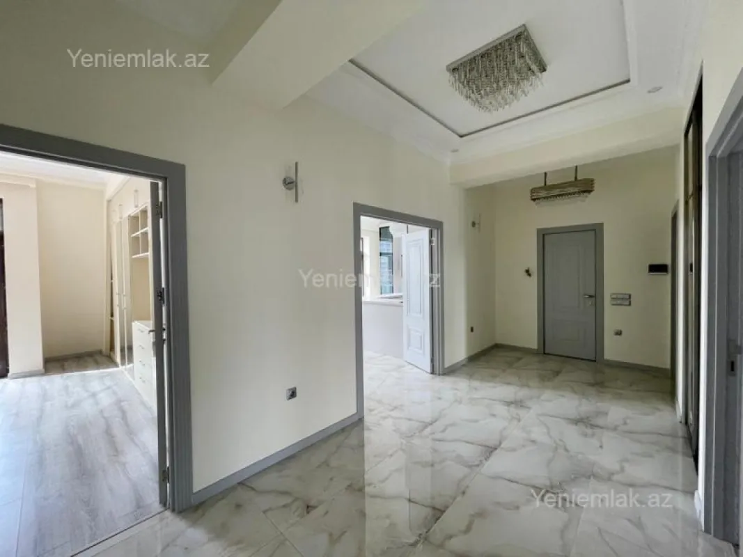 Satılır 4 otaqlı yeni tikili 121 m²