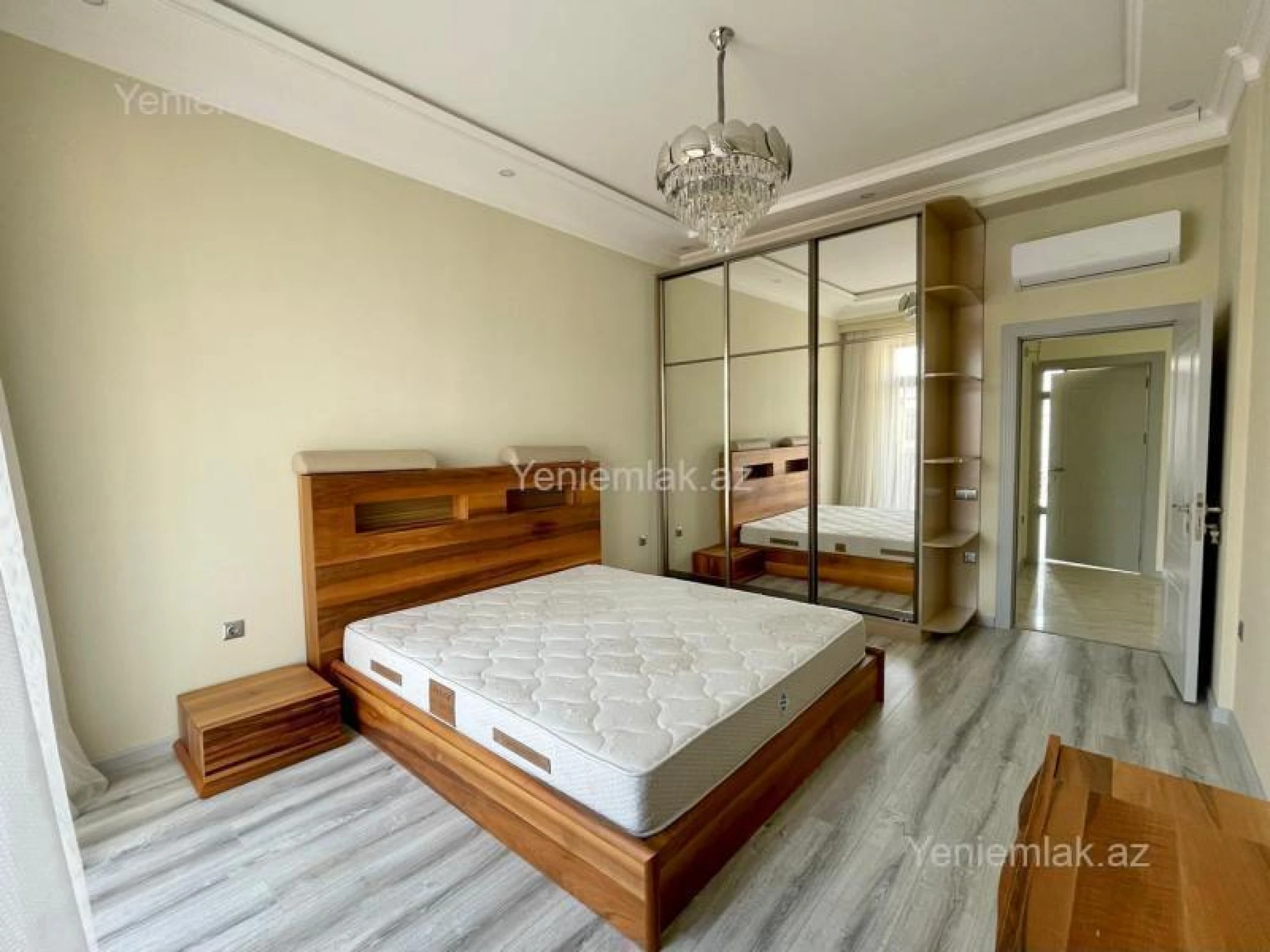 Satılır 4 otaqlı yeni tikili 121 m²