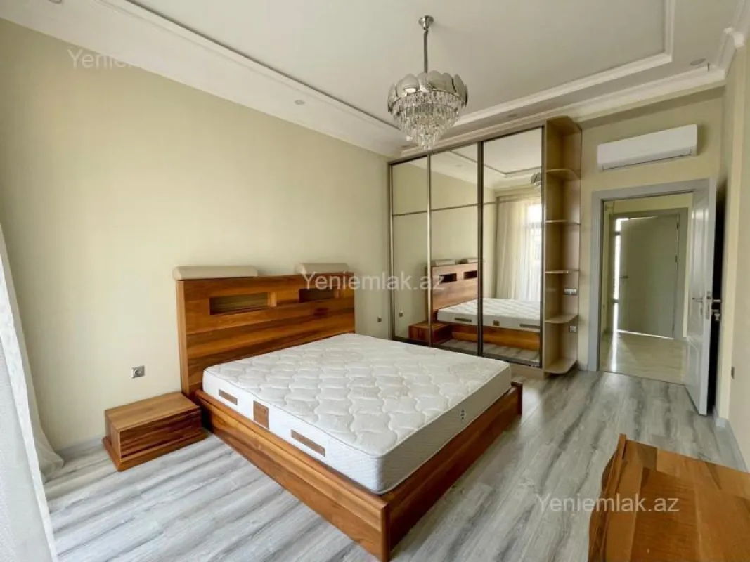 Satılır 4 otaqlı yeni tikili 121 m²