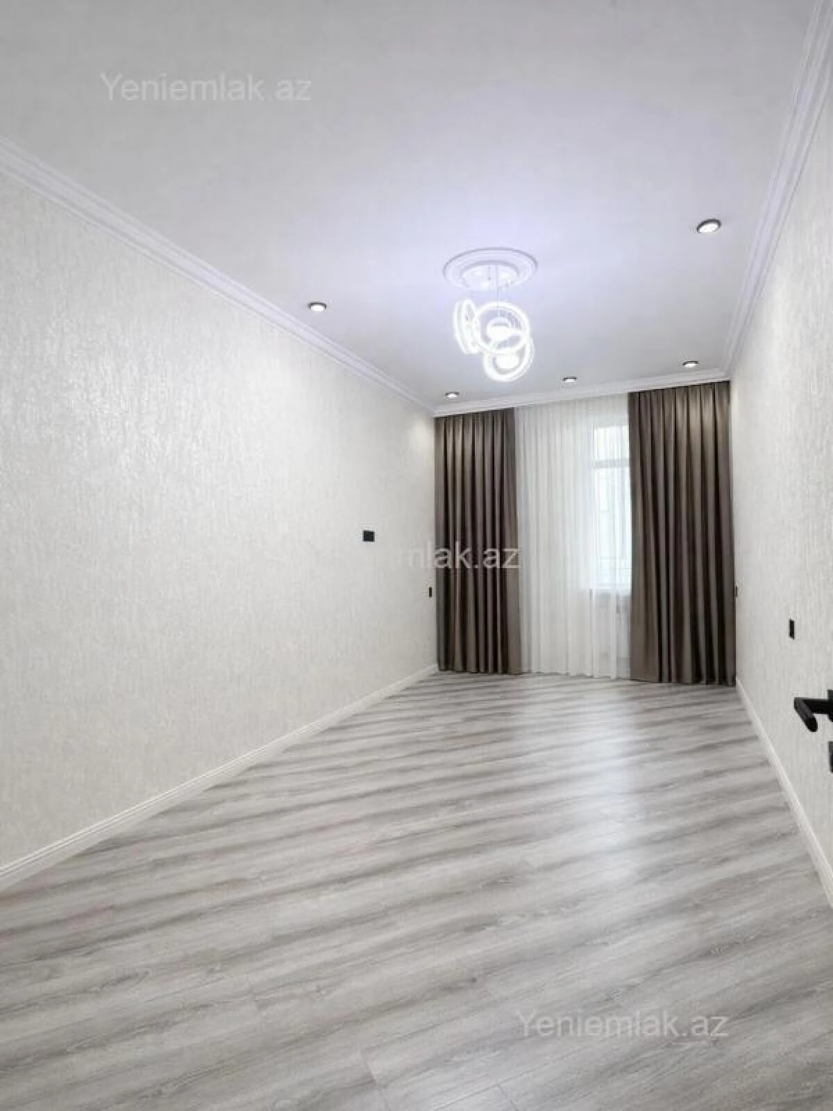 Satılır 3 otaqlı yeni tikili 106 m²