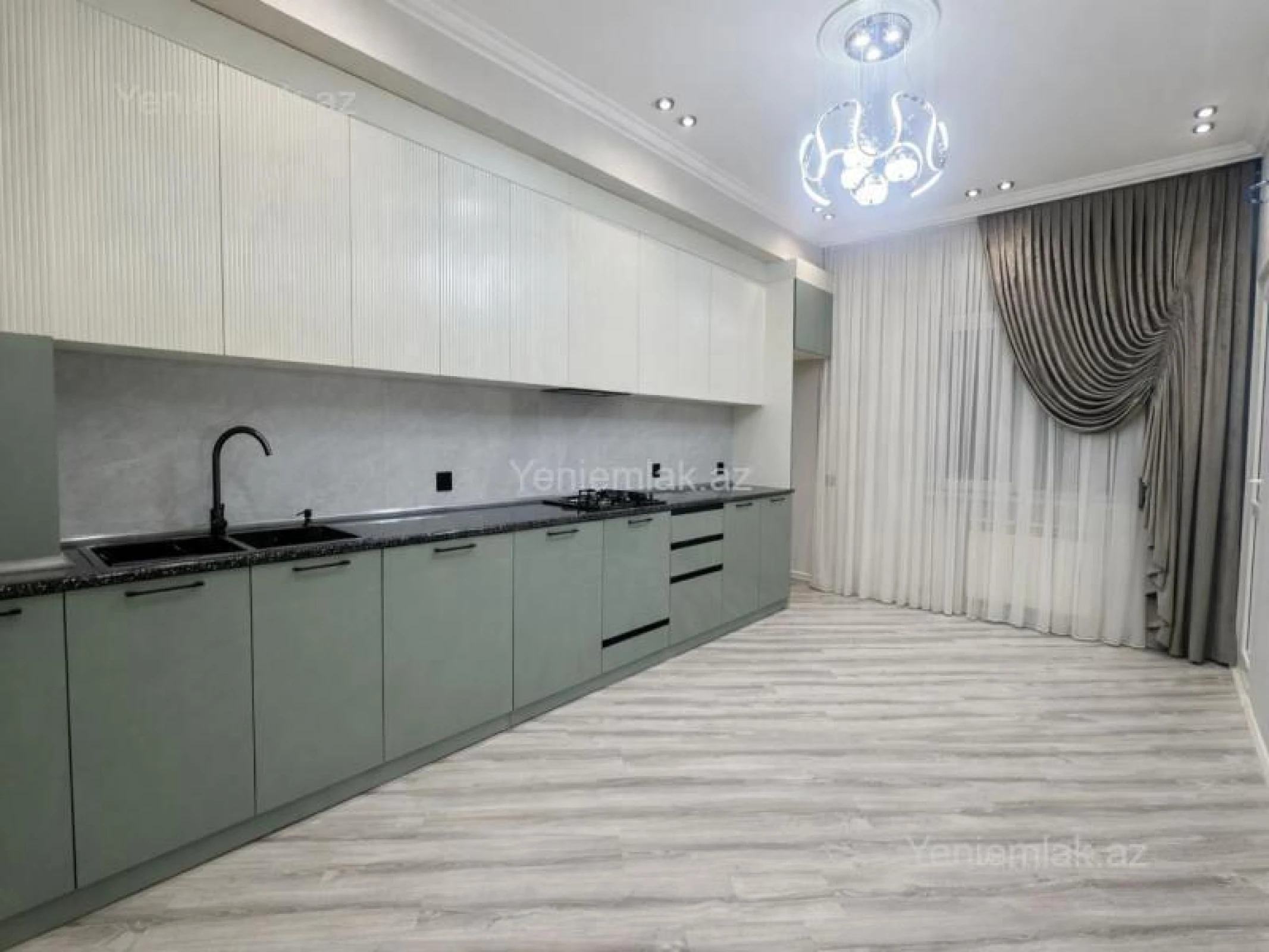 Satılır 3 otaqlı yeni tikili 106 m²