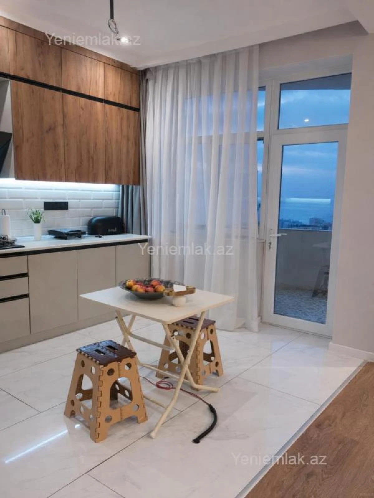 Satılır 3 otaqlı yeni tikili 105 m²