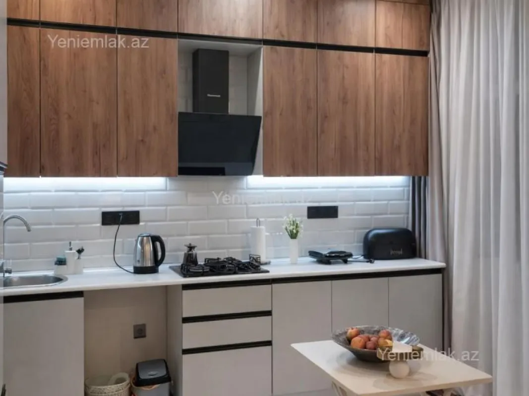Satılır 3 otaqlı yeni tikili 105 m²