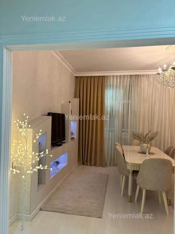 Satılır 3 otaqlı yeni tikili 85 m²