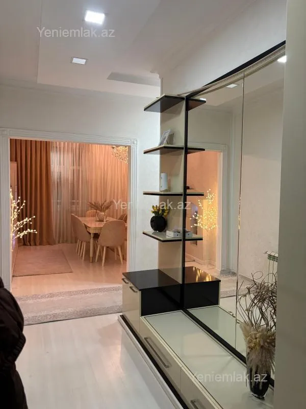 Satılır 3 otaqlı yeni tikili 85 m²