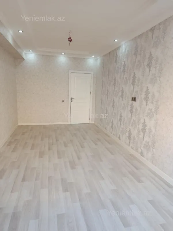 Satılır 3 otaqlı yeni tikili 85 m²