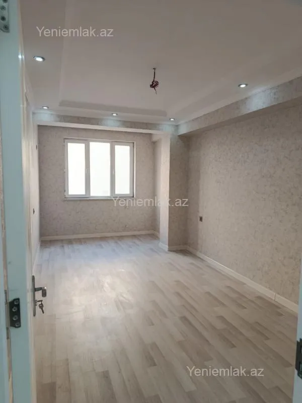 Satılır 3 otaqlı yeni tikili 85 m²