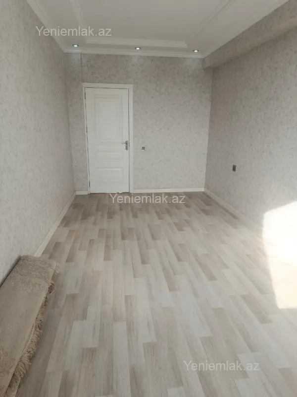 Satılır 3 otaqlı yeni tikili 85 m²