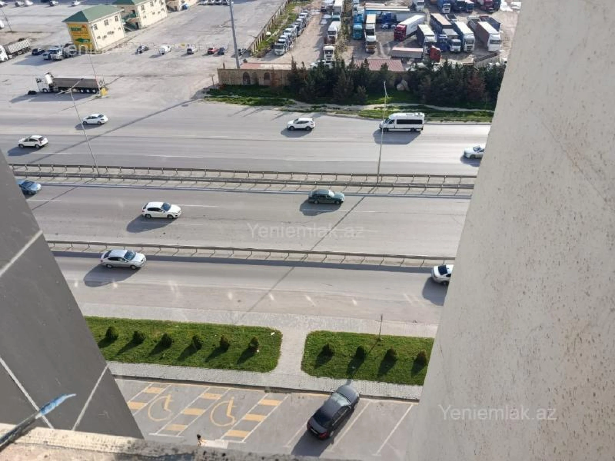 Satılır 3 otaqlı yeni tikili 85 m²