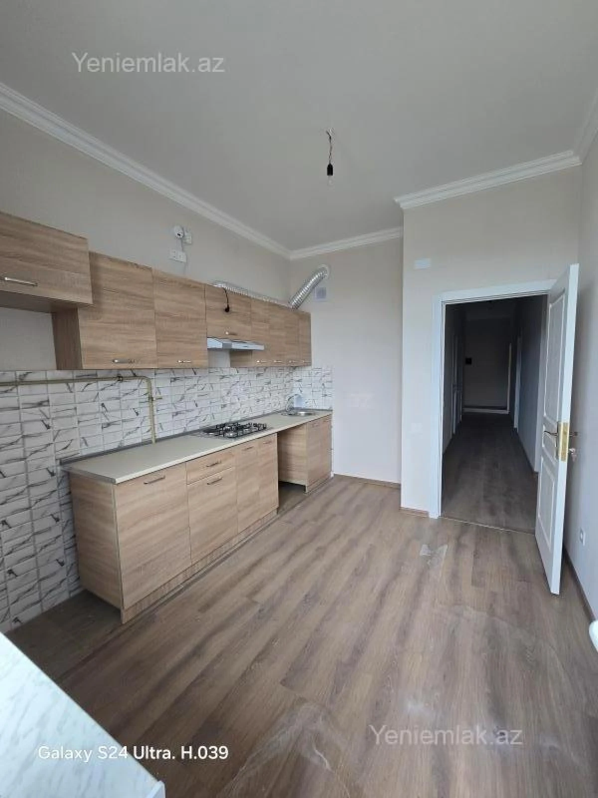 Satılır 4 otaqlı yeni tikili 110 m²