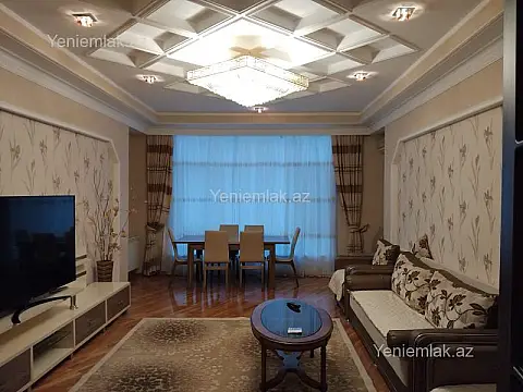 Satılır 4 otaqlı yeni tikili 160 m²