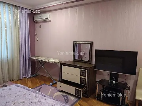 Satılır 4 otaqlı yeni tikili 160 m²