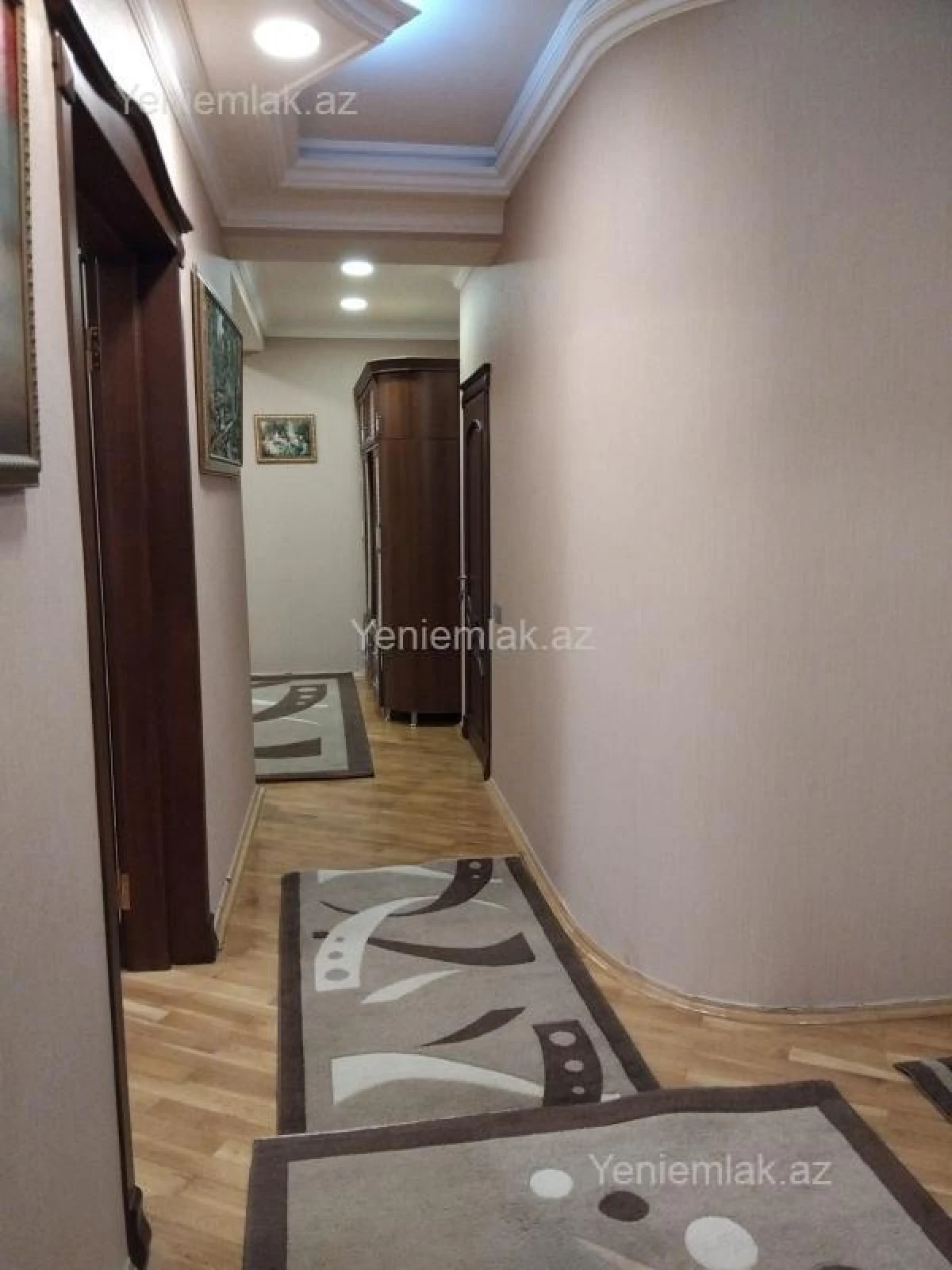 Satılır 4 otaqlı yeni tikili 160 m²
