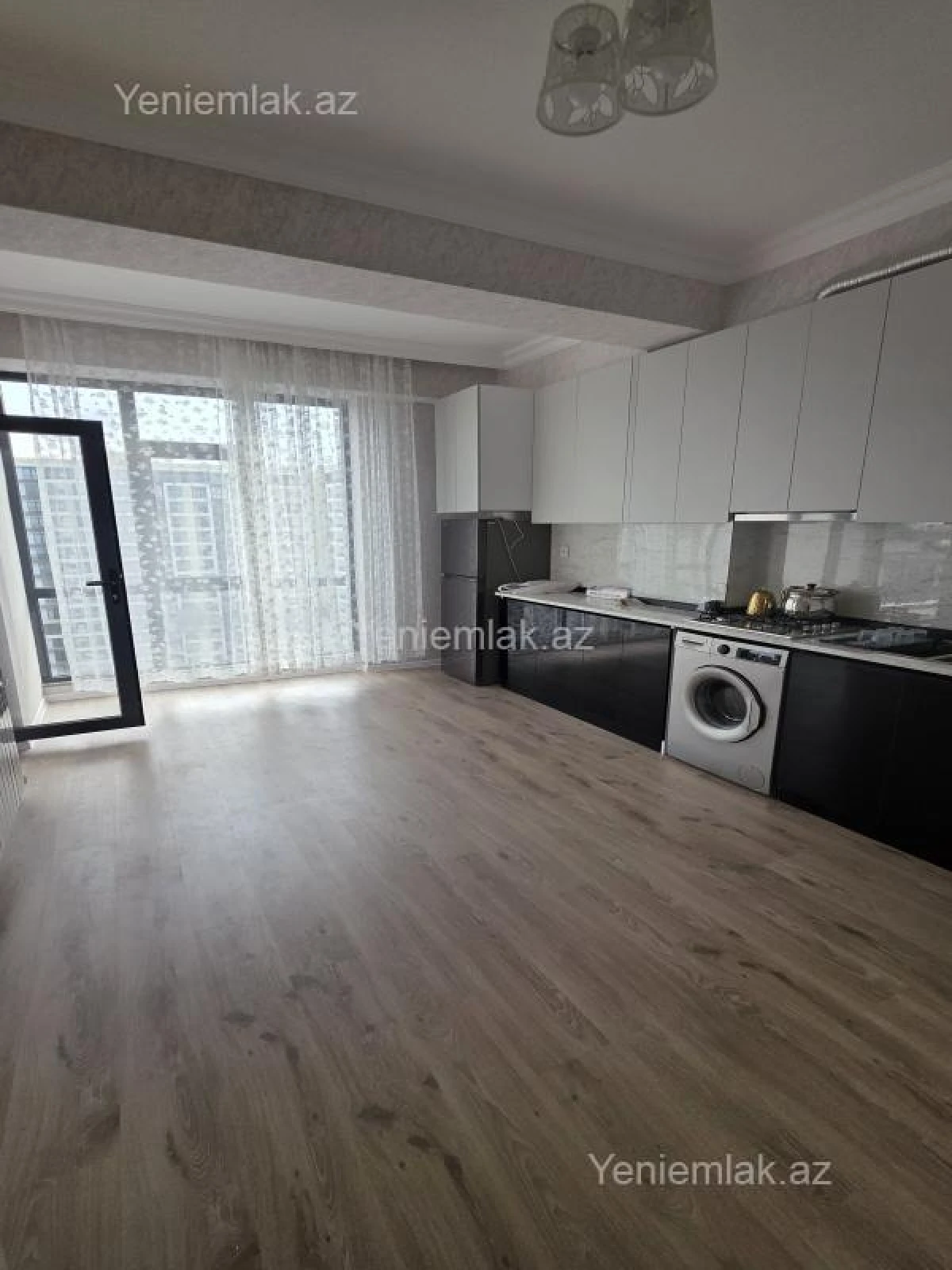 Satılır 2 otaqlı yeni tikili 99 m²