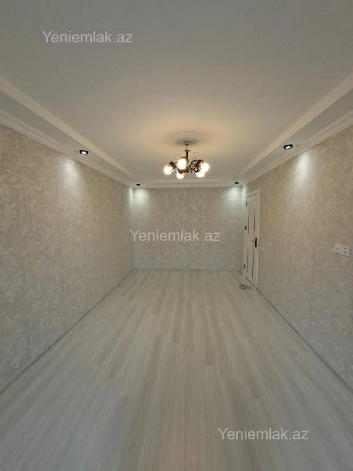 Satılır 2 otaqlı köhnə tikili 36 m²