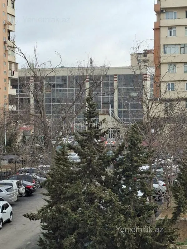 Satılır 2 otaqlı köhnə tikili 36 m²