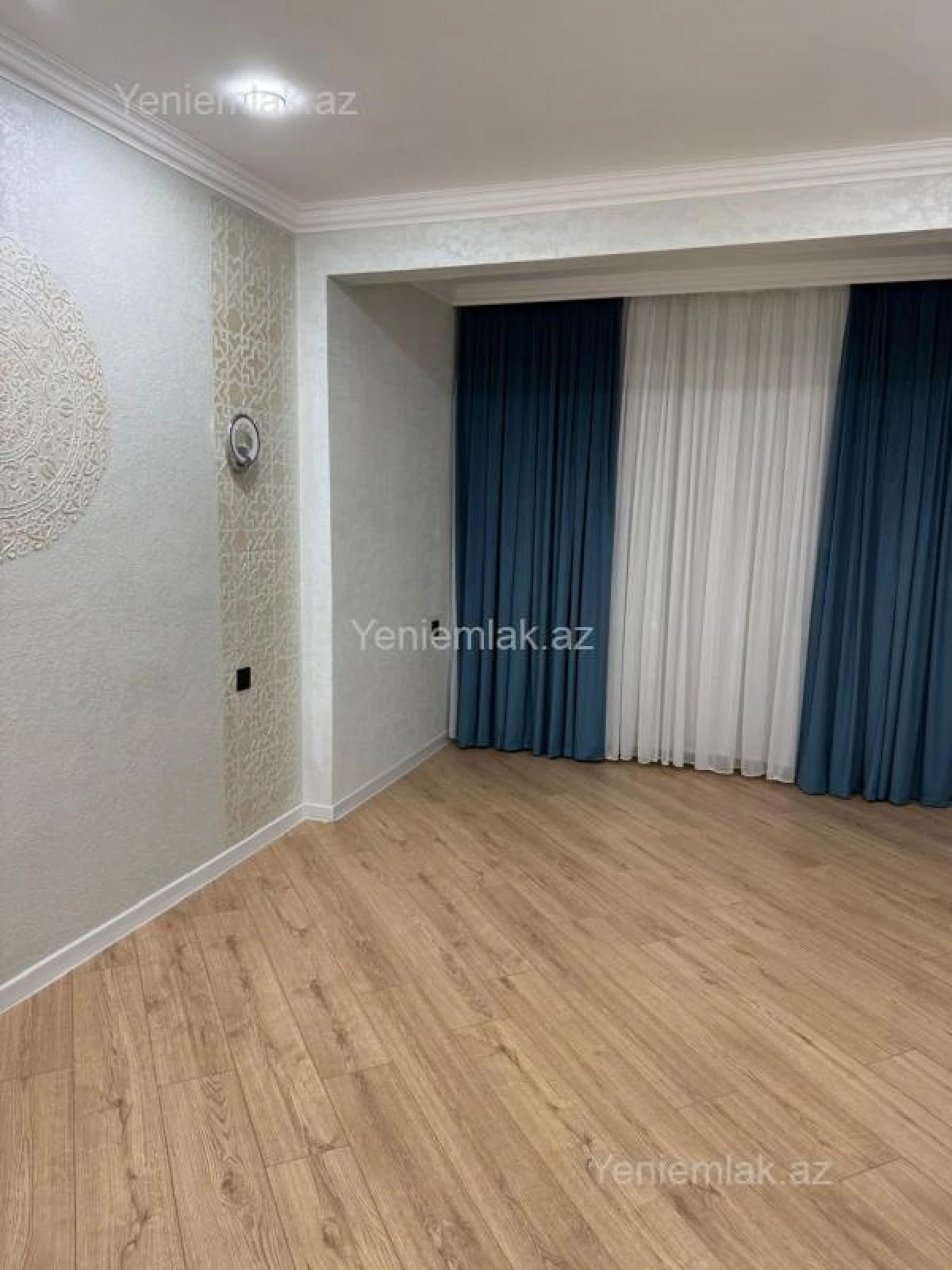 Satılır 3 otaqlı köhnə tikili 75 m²