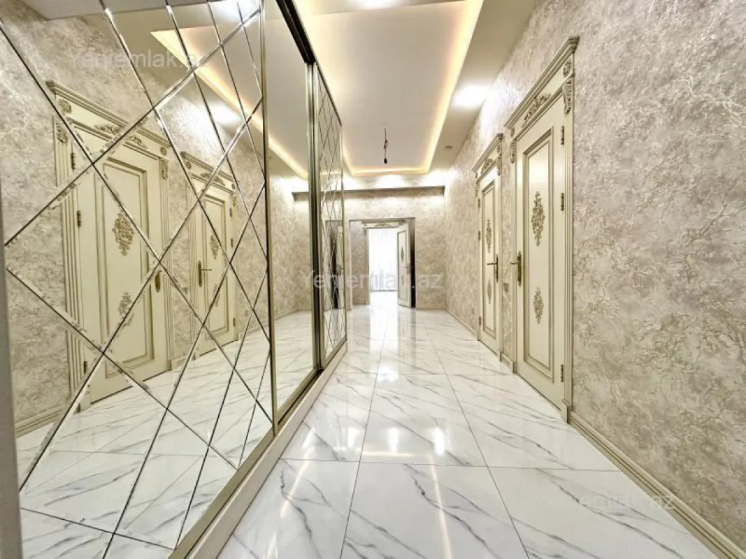 Satılır 2 otaqlı yeni tikili 96 m²