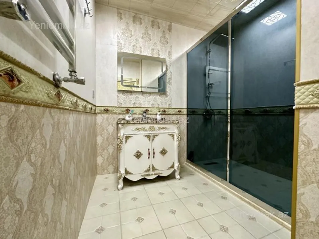 Satılır 2 otaqlı yeni tikili 96 m²