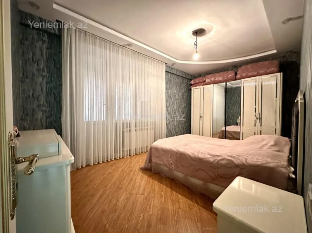 Satılır 2 otaqlı yeni tikili 96 m²