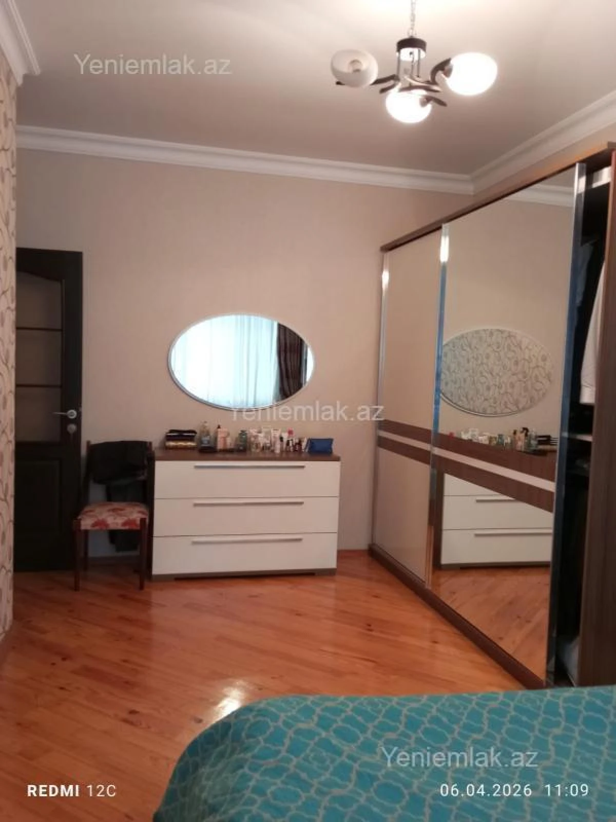 Satılır 3 otaqlı yeni tikili 120 m²