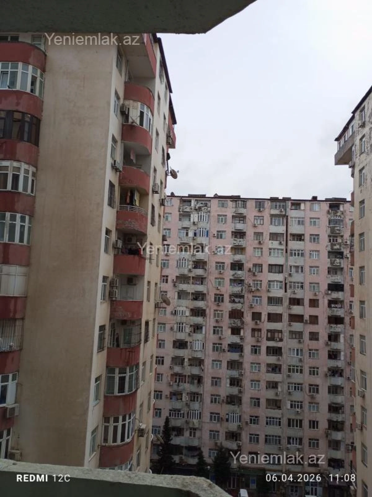 Satılır 3 otaqlı yeni tikili 120 m²