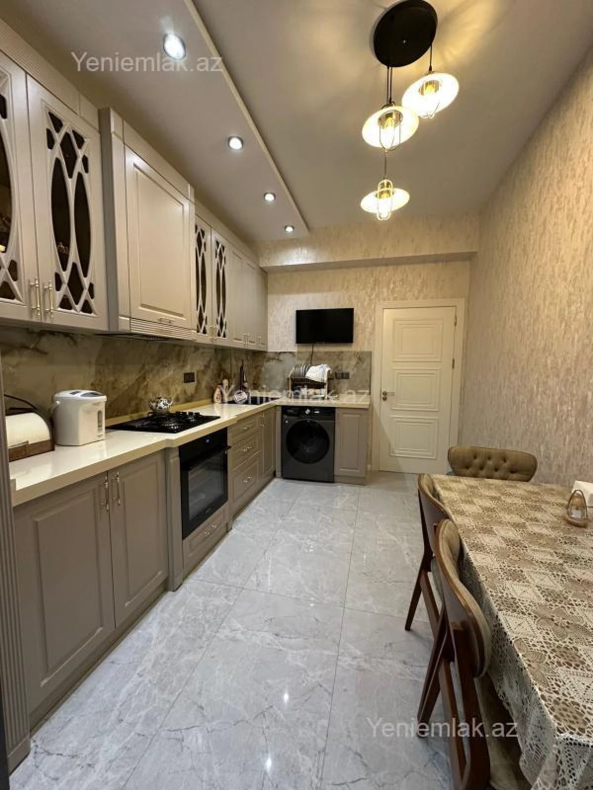 Satılır 3 otaqlı yeni tikili 85 m²