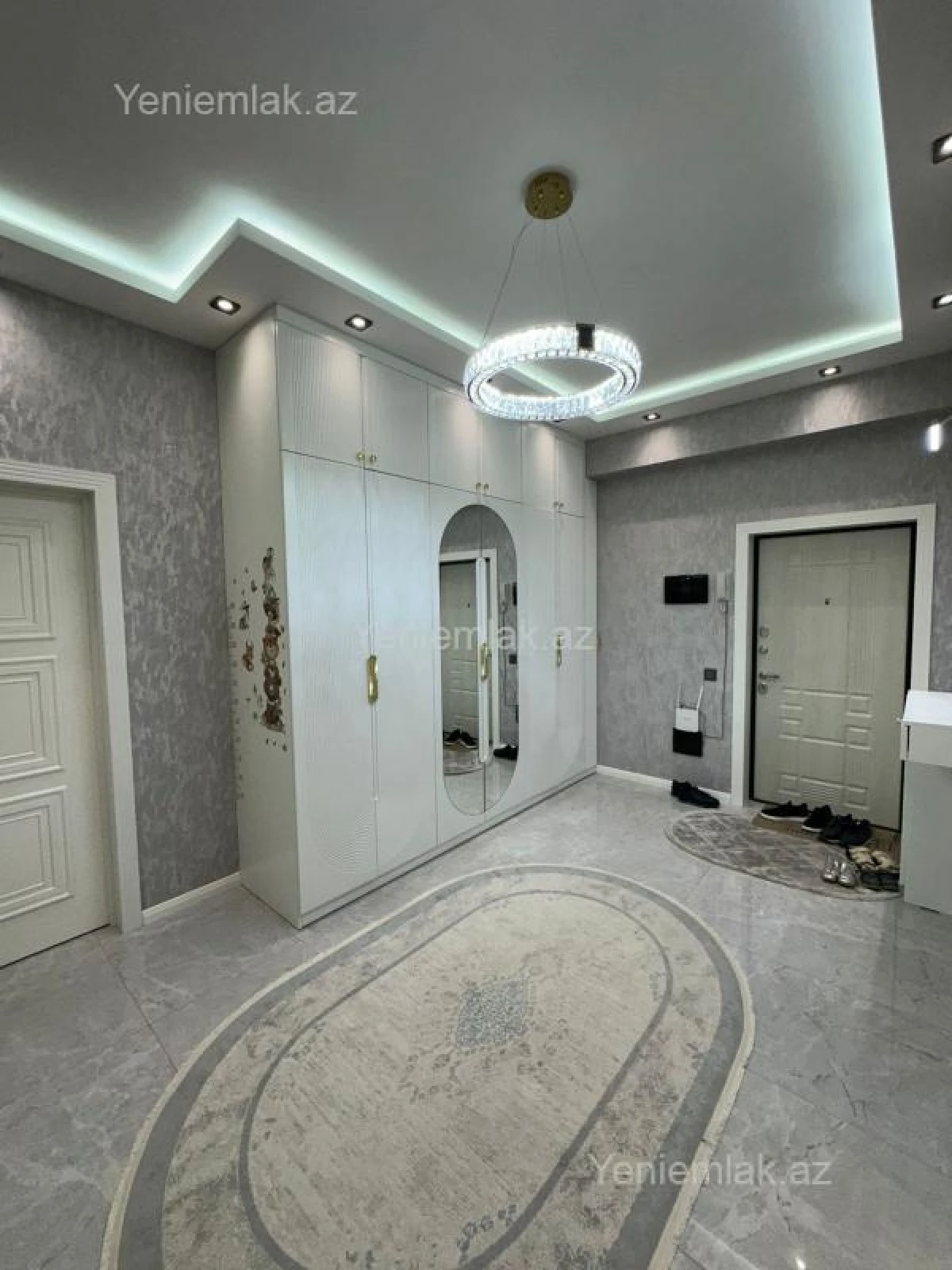 Satılır 3 otaqlı yeni tikili 85 m²